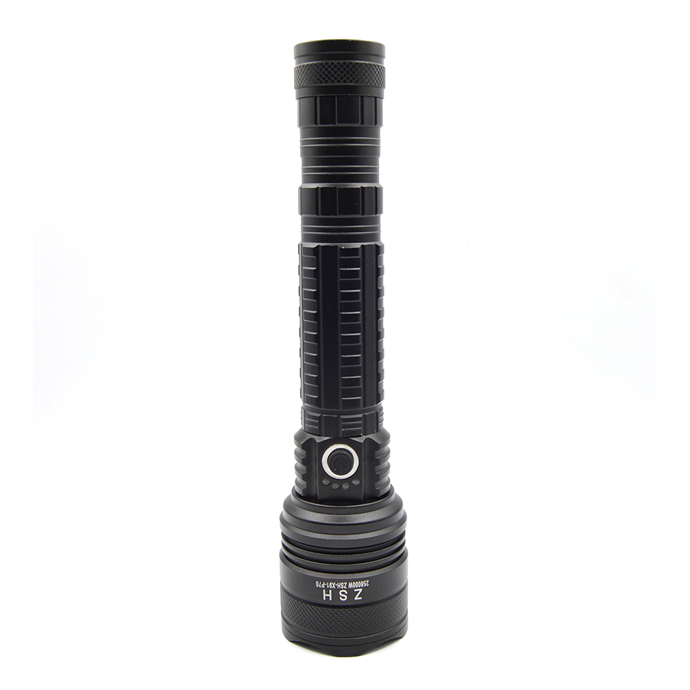 ZSH X91 P70 LED zseblámpa, zoom, USB töltés, 20W