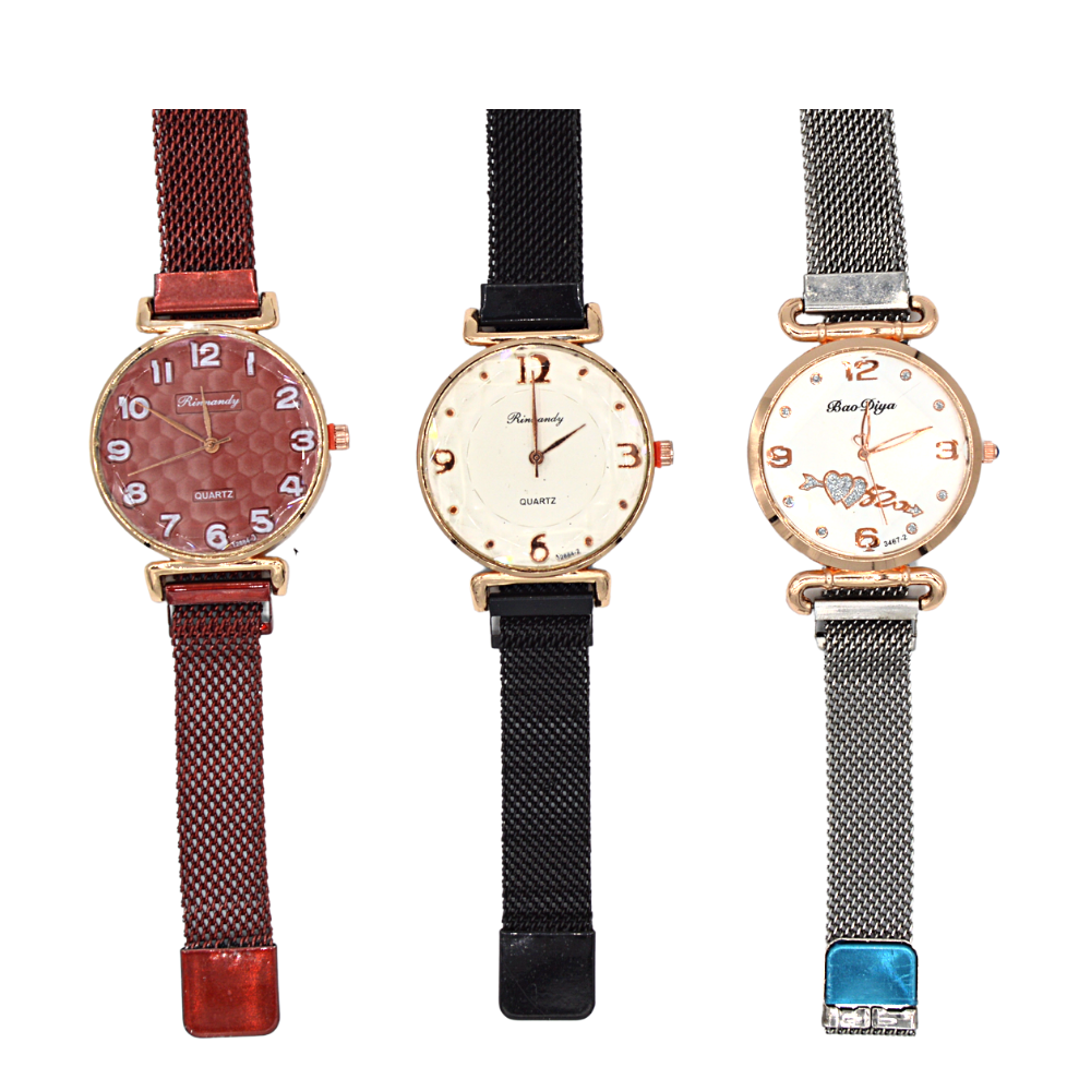 Női karóra, kvarc mechanizmussal, mágneses szíjjal, 3 modellben  